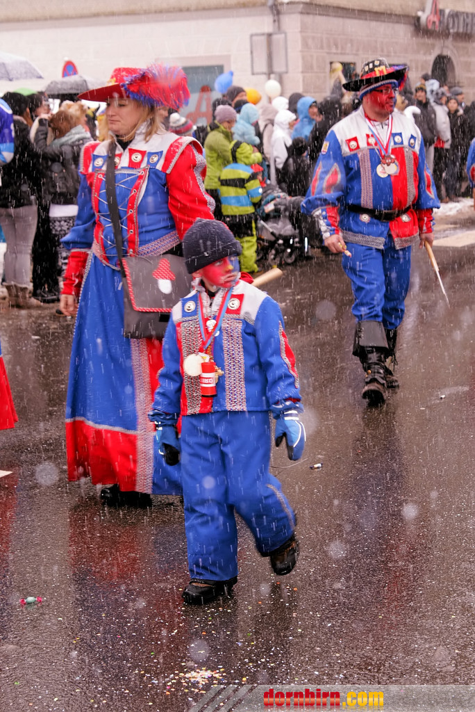 12616480.jpg