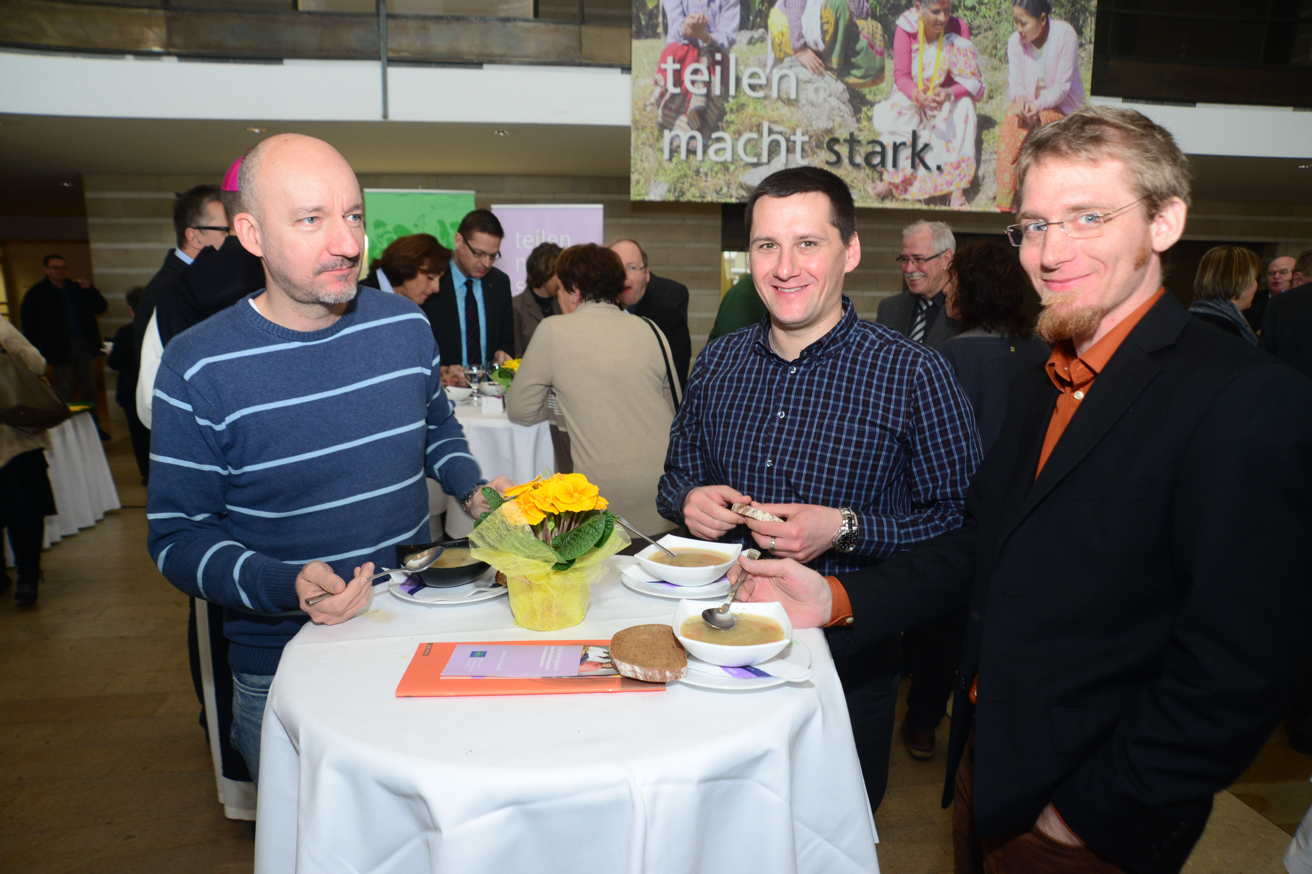 DSC_1474_JPG-1360776719