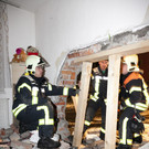 VU G__tzis PKW in Haus64.JPG