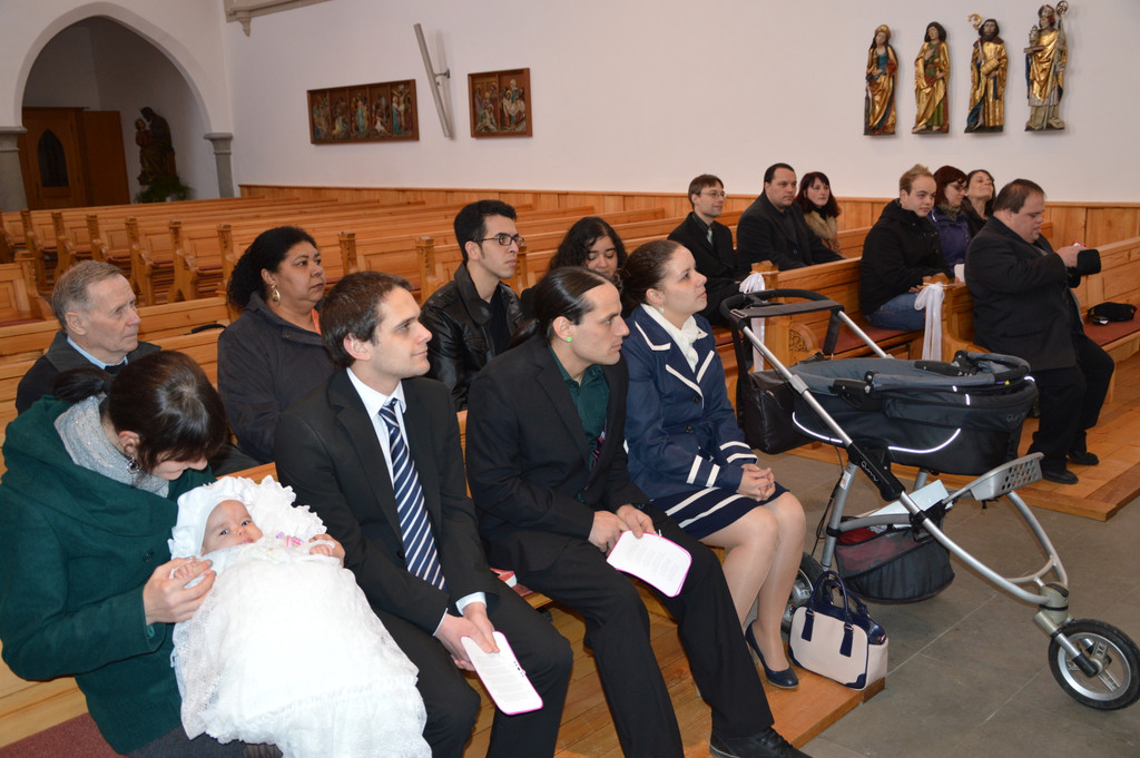 Taufe Emilia_ Gai__au 012_JPG-1361113497