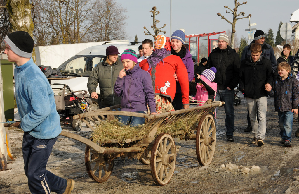 Funkenhexe Brugg 17-02-2013 108_jpg-1361119143