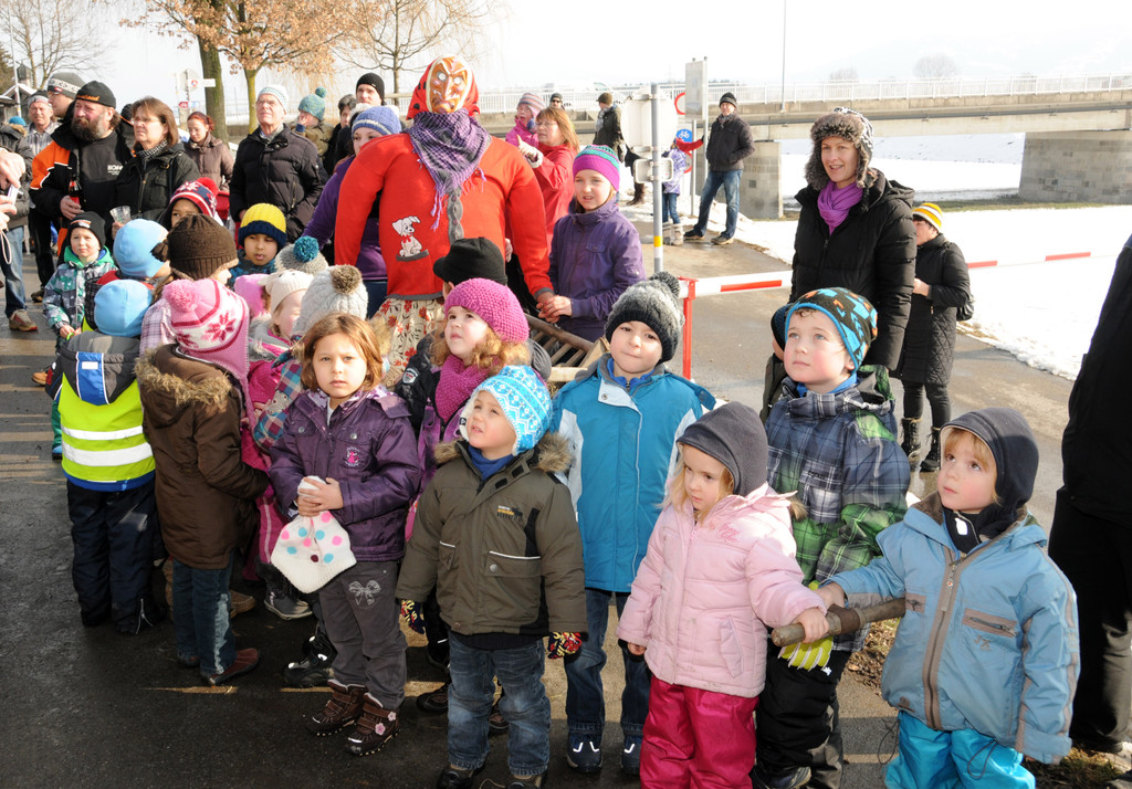 Funkenhexe Brugg 17-02-2013 112_jpg-1361119176