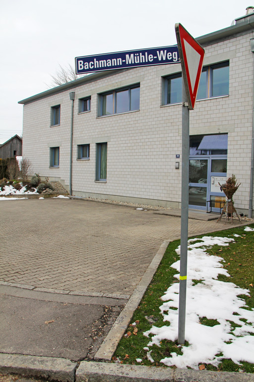 Bachmann-M__hle-Weg1_JPG-1361133305