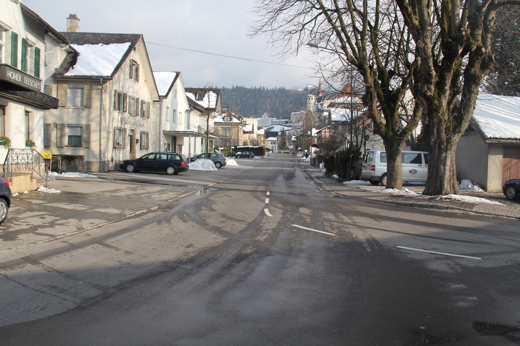 Bahnhofstra__e2_JPG-1361133364