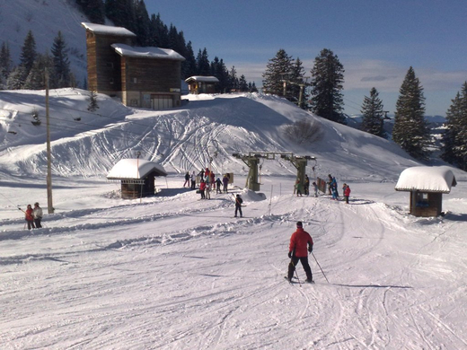 21022010028.jpg
