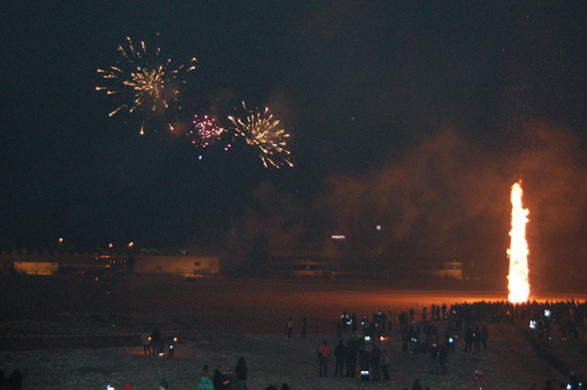 Feuerwerk und Funken 2013 in Thüringen.