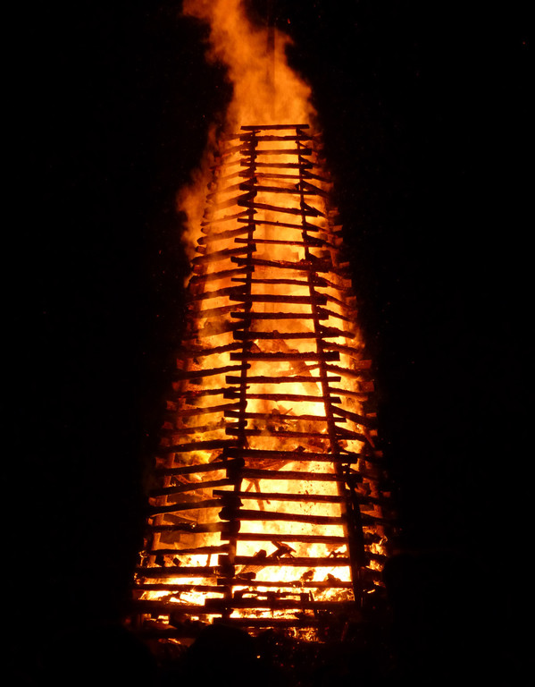 Schwefel1Funken_jpg-1361190551