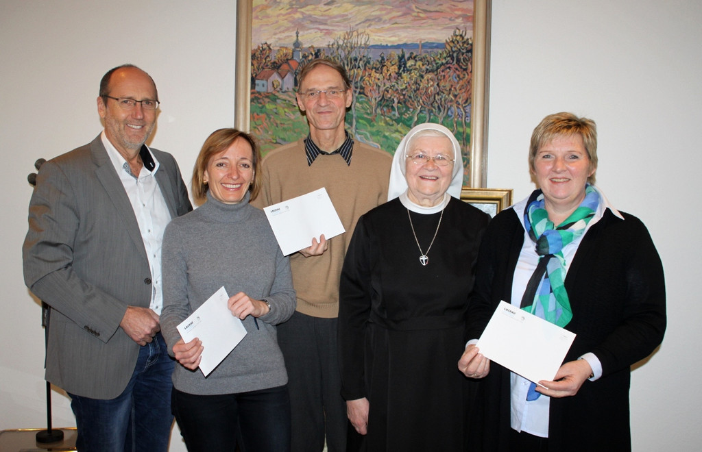 M__ltner Kunstsammlung Scheck__bergabe 28-01-2013 _1__jpg-1361532076