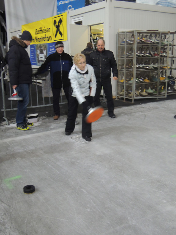 Eisstockschie__en 2013 049_jpg-1361546151