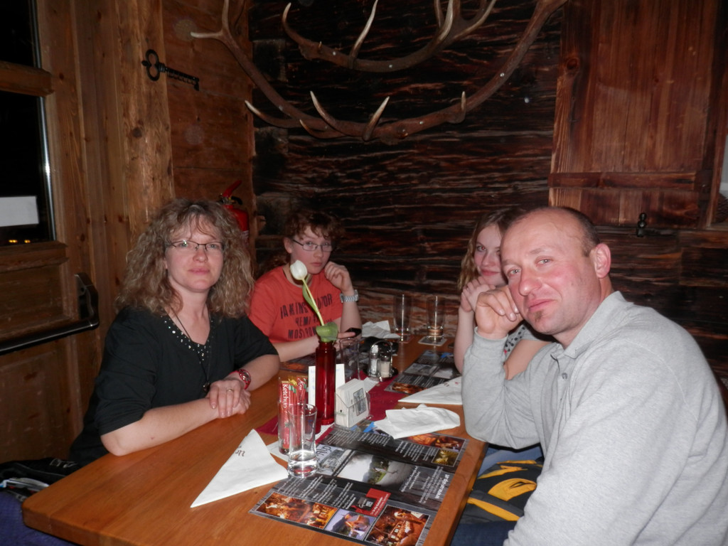 P2200146_JPG-1361608359
