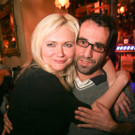 der Cpt. lädt  die Ladies ein