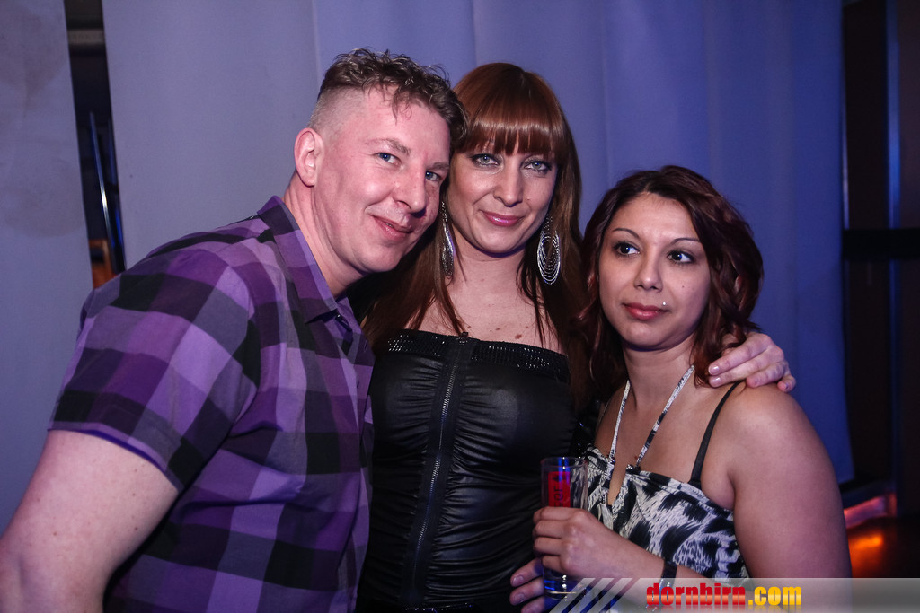 12638771.jpg