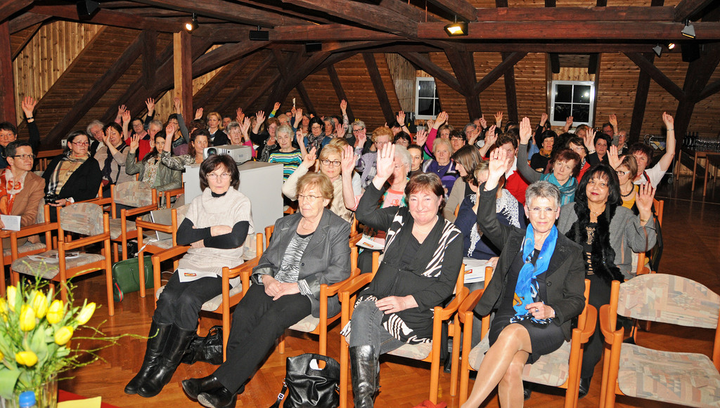 Frauen H__chst 19-02-2013 29_jpg-1361622207