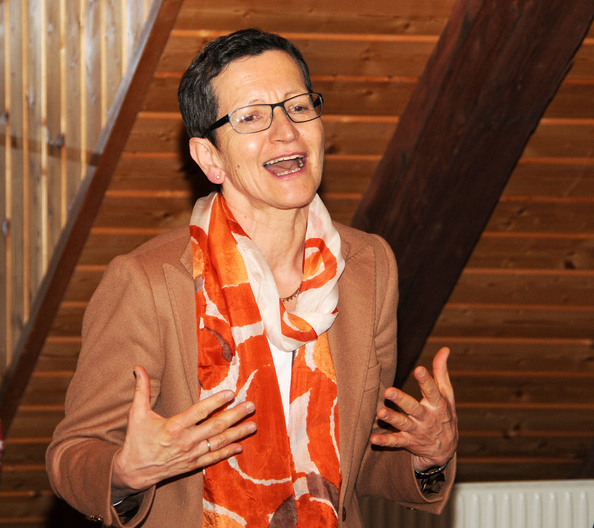 Frauen H__chst 19-02-2013 45_jpg-1361622330