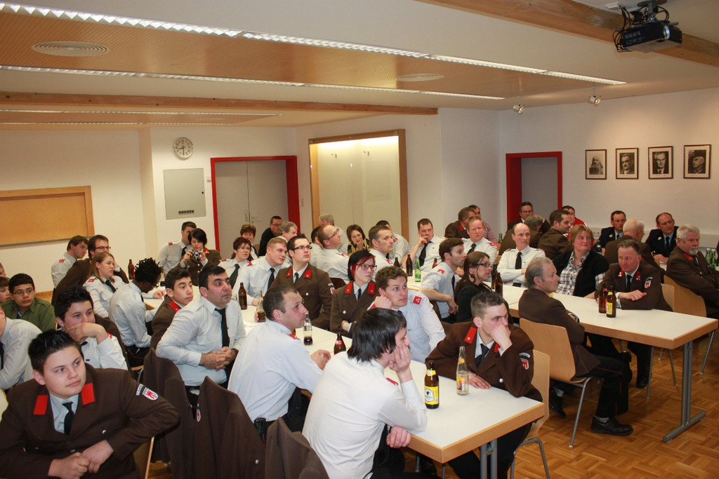 Feuerwehr Jahreshauptversammlung 2013 _14__jpg-1361743837