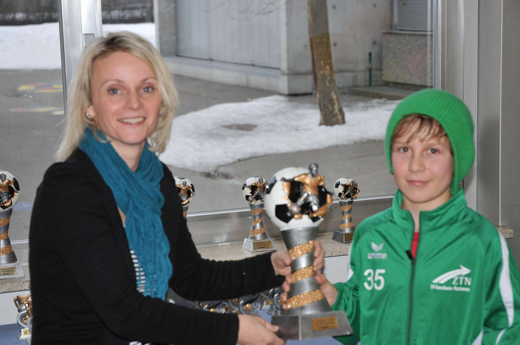 6_Hallenturnier_Wolfi Ruetzler _66__jpg-1361790233
