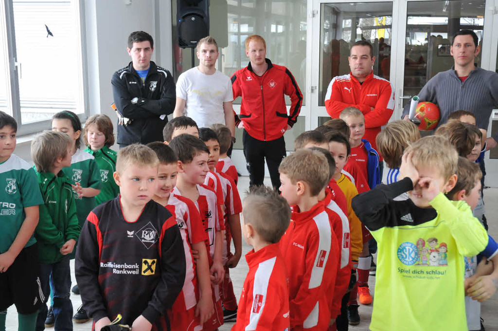 6_Hallenturnier U8_WolfiRuetzler _1__jpg-1361806714