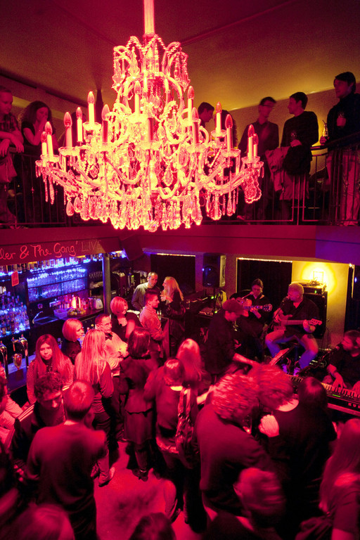 LangeNachtderMusik_Bregenz_Oktober RED NIGHT_jpg-1361866797