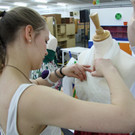 Pia Marietta Waller bei der Arbeit