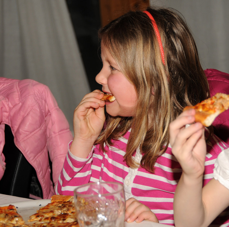 Muf__ngar-Pizza 01-03-2013 9_jpg-1362173349