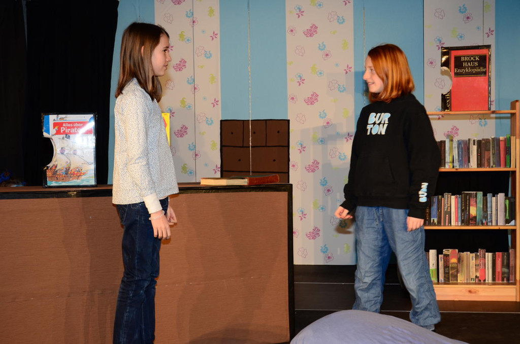 Theater07.JPG