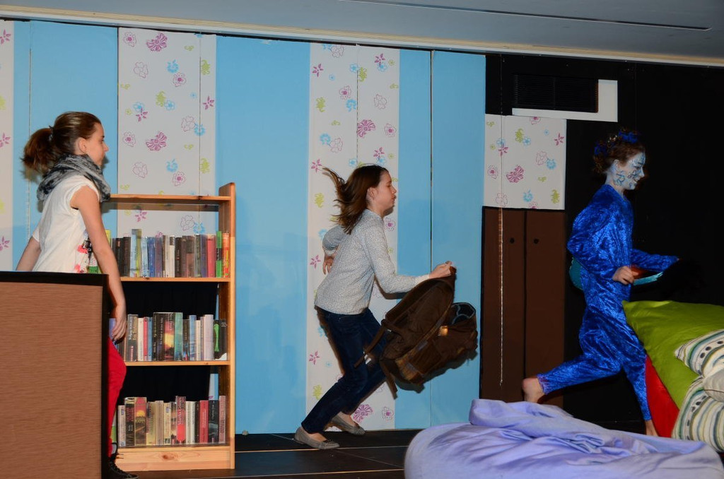 Theater34.JPG
