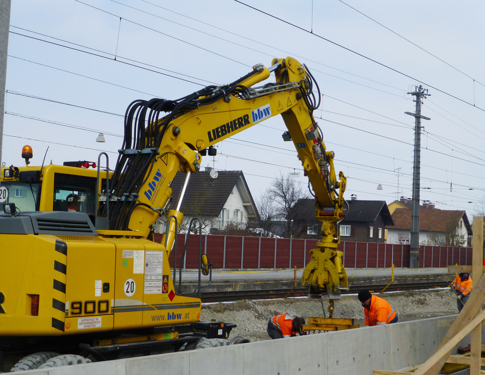 Bahnhof13Gelseise_jpg-1362440301