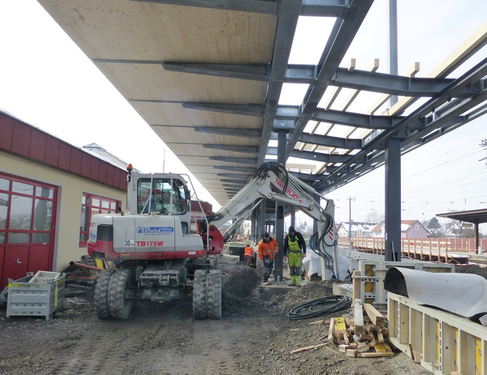 Bahnhof14Dach_jpg-1362440311