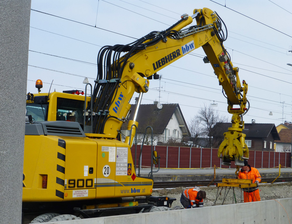 Bahnhof38_jpg-1362440514