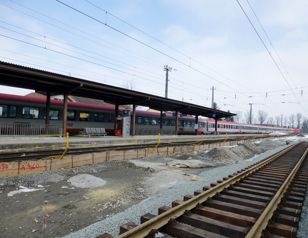 Bahnhof46aZug_jpg-1362440584