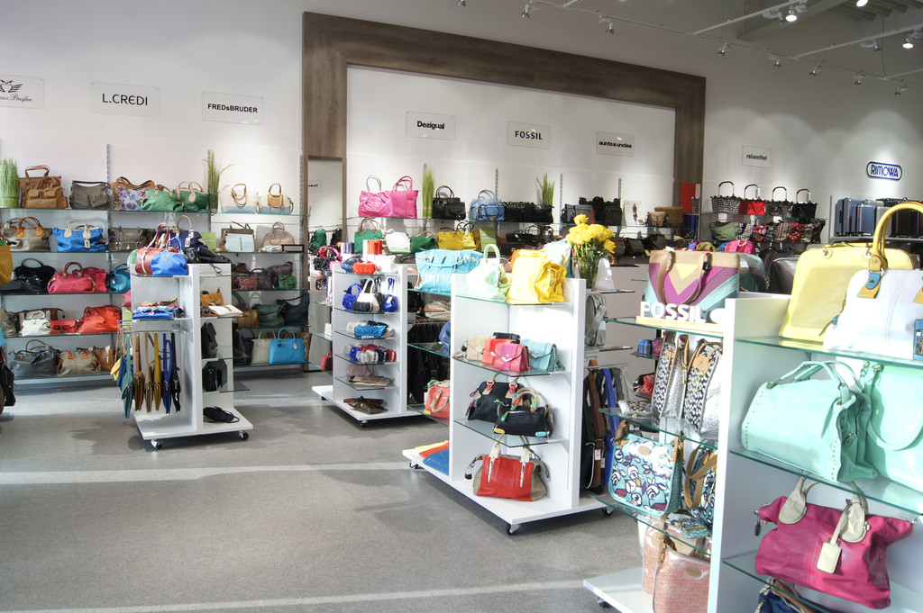 shop innen 2.jpg