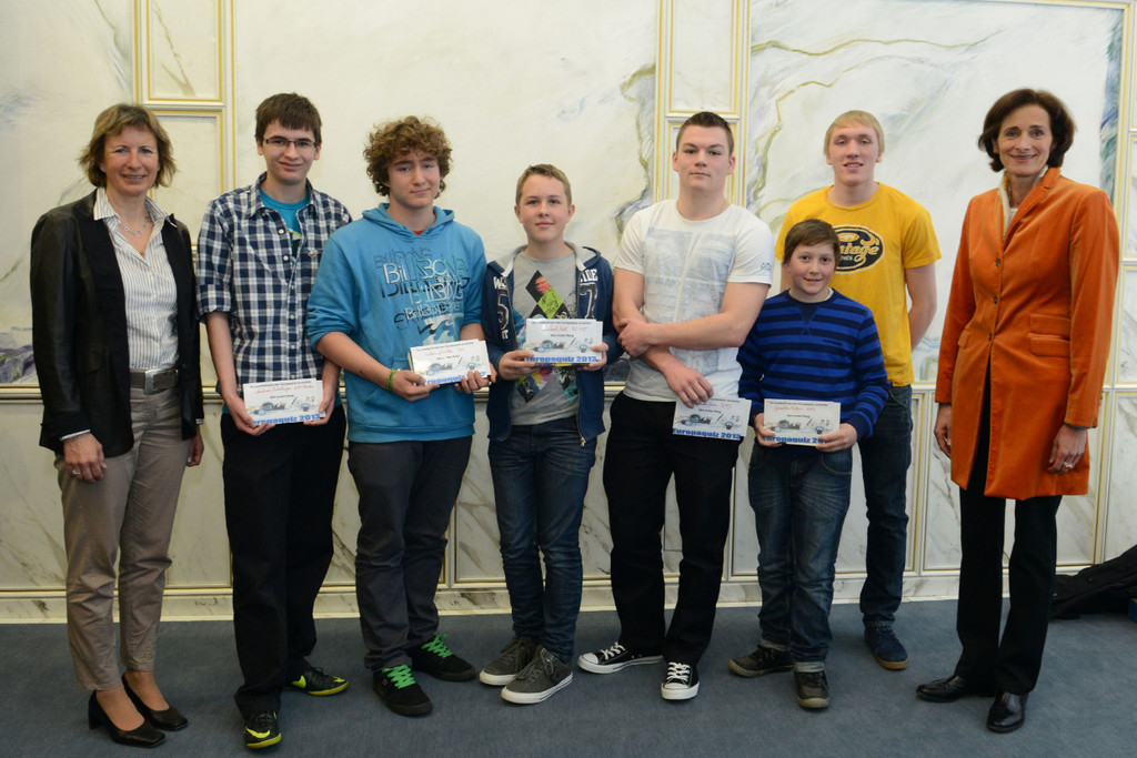 politquiz13 1_jpg-1362734541