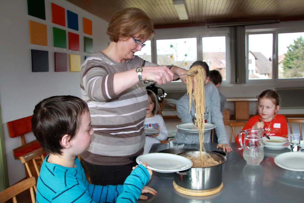 BK_Kinderkochkurs_Gisingen 9_jpg-1362854348