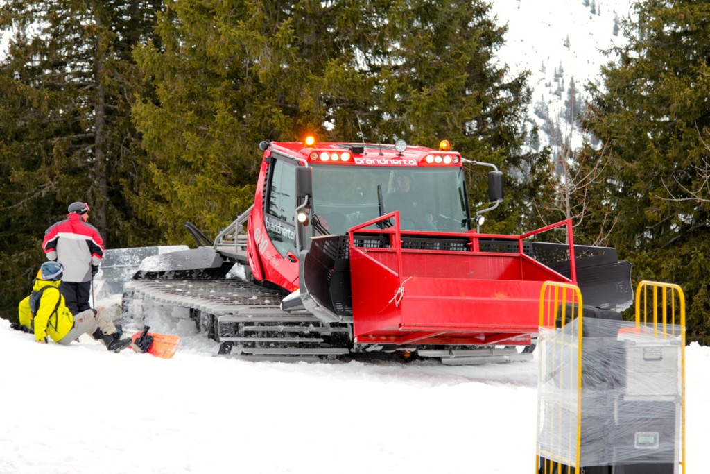 KOE_WSV Nofels Fritz-Stuetler-Huette 55_jpg-1362860881