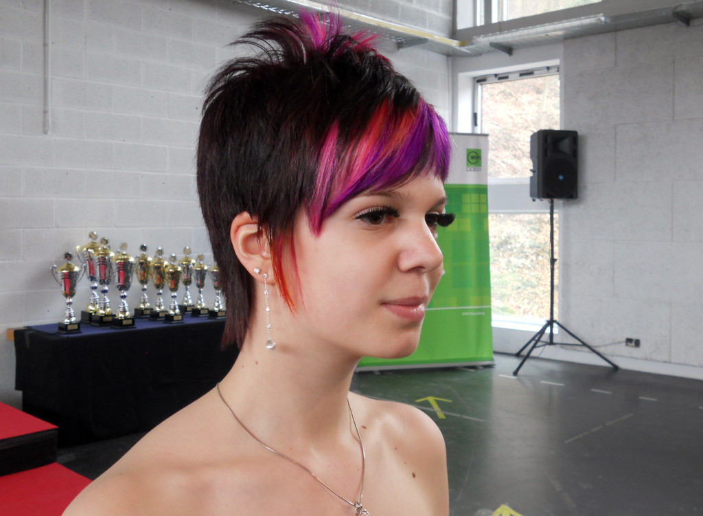 Haarwerk 014 Modell Bettina Schmutzalek.JPG