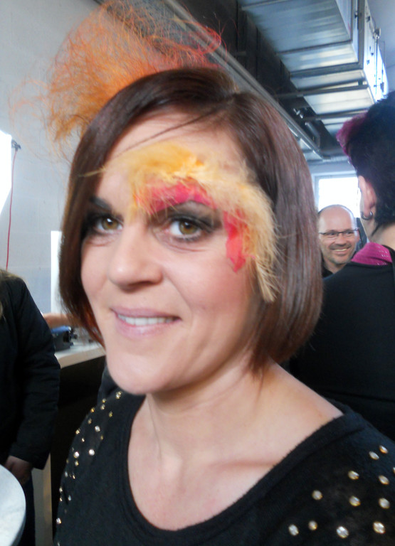 Haarwerk 2 018 Modell Monika Kutzer.JPG