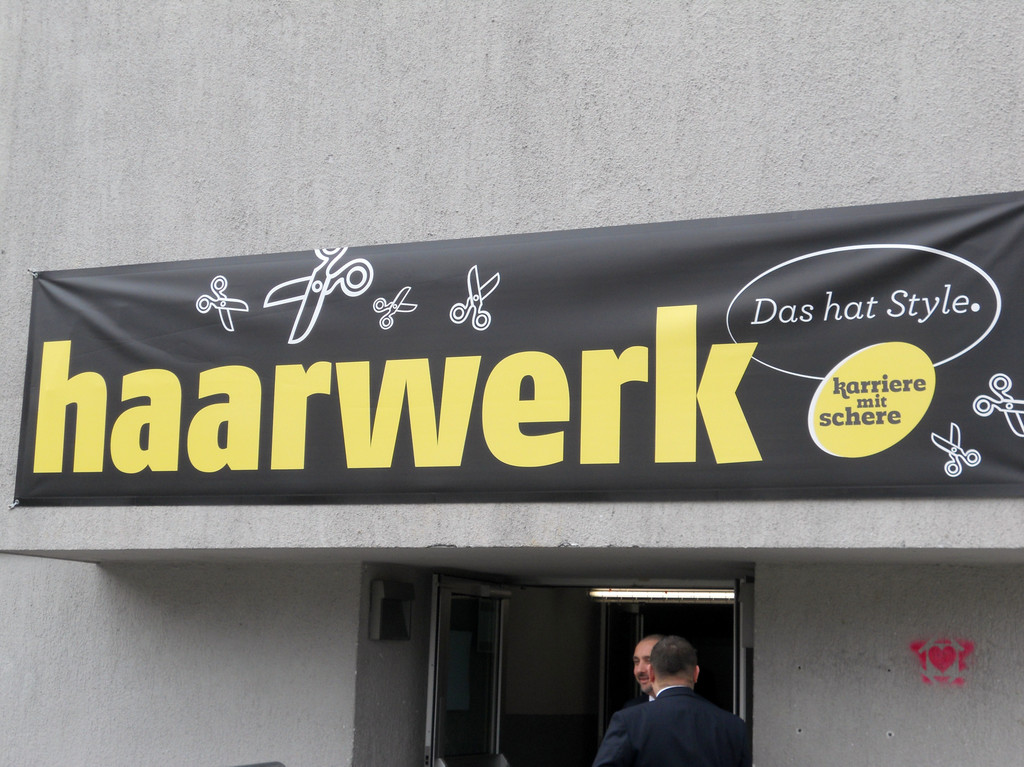 01 Haarwerk.JPG