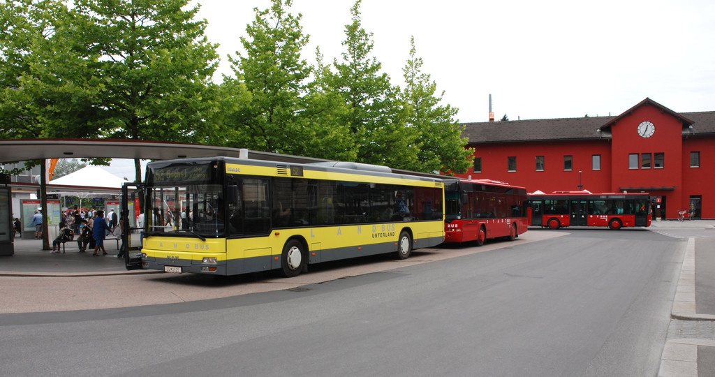 Busbahnhof 6_jpg-1363002141