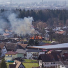 Luftaufnahme aus Sulz: Gebäude in Vollbrand