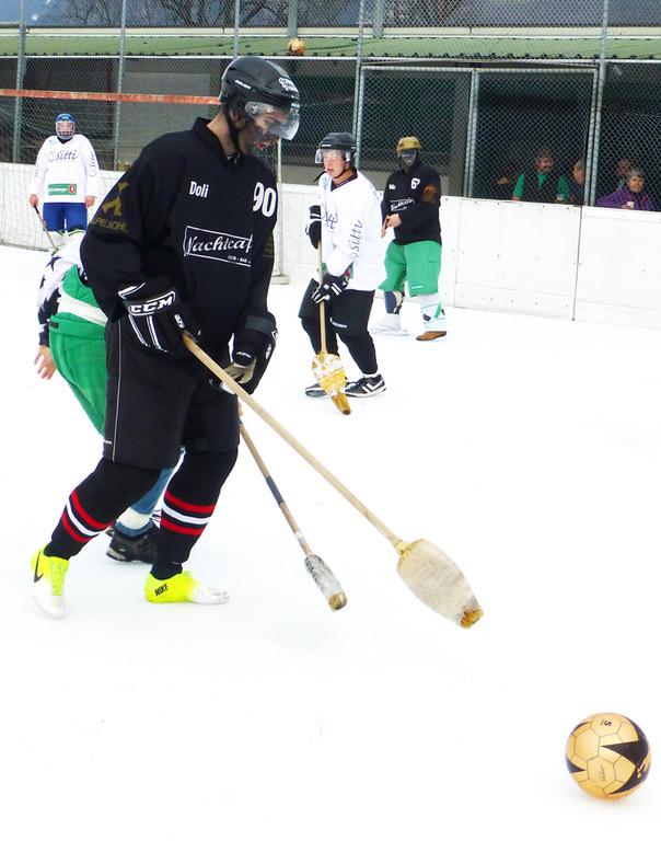 Besen11h_jpg-1363184988