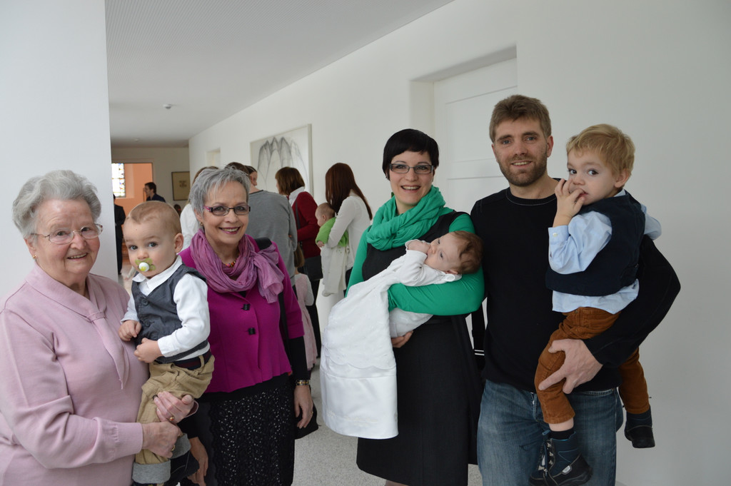 Taufen Huber Kinder 001_JPG-1363422976