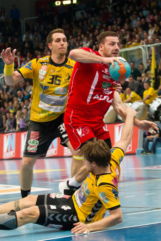 file698kthc56tx1k1rranr2_jpg-1363472867