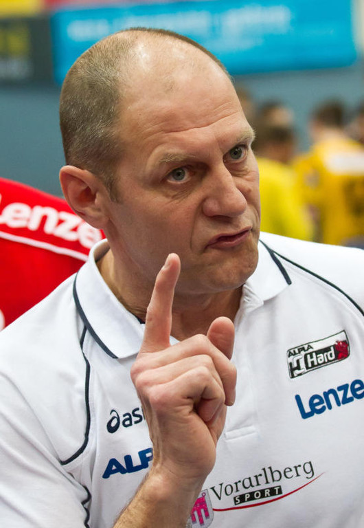 file698ku7jnnvm183alenr3_jpg-1363473192