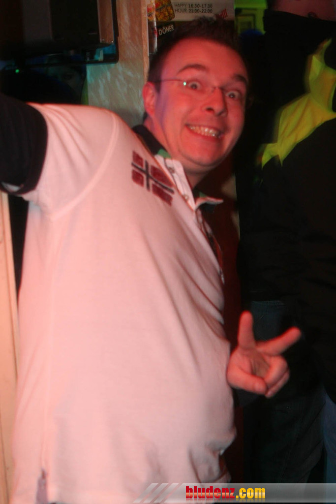12698936.jpg
