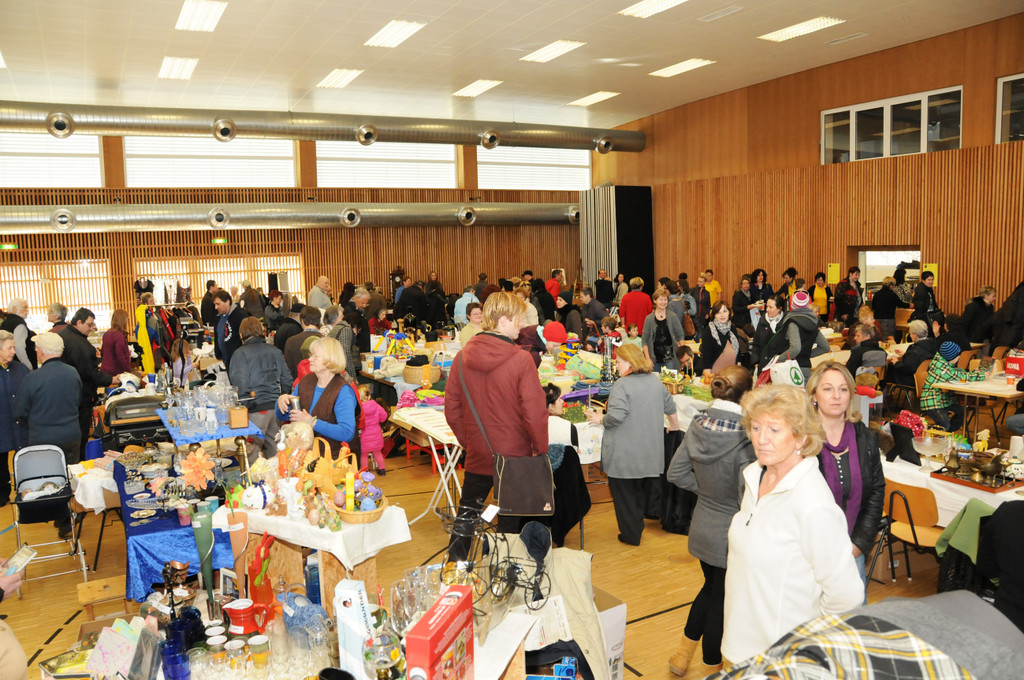 Flohmarkt H__chst 2013 23_jpg-1363524578