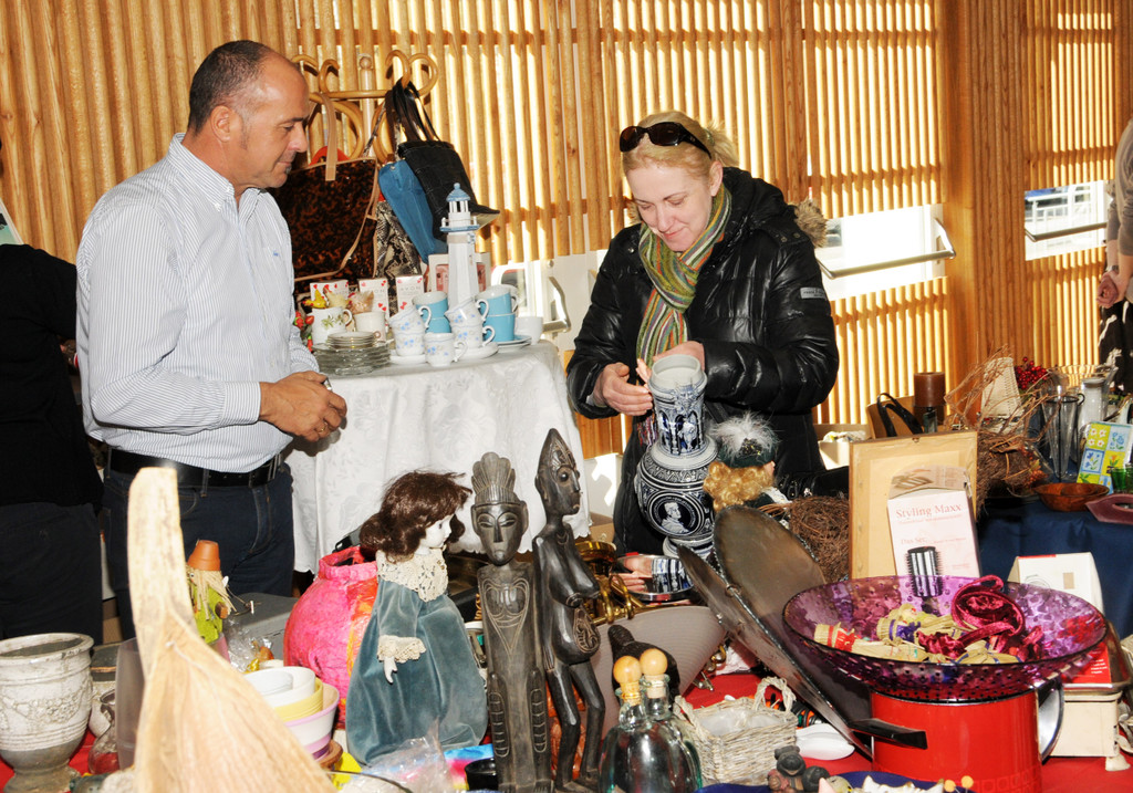 Flohmarkt H__chst 2013 37_jpg-1363524638