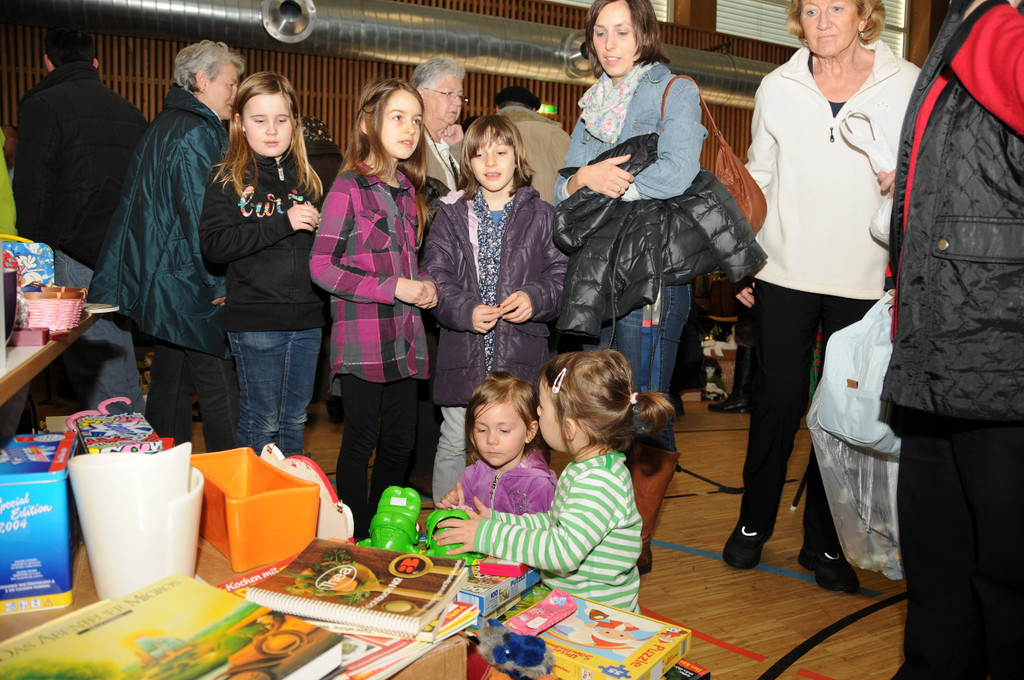 Flohmarkt H__chst 2013 56_jpg-1363524710