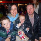 43 Maximilian _4_ und Tobias _1_5_ mit Eltern.JPG