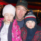 50 Sophia _6_ und Alex _3_ und ihr Papa.JPG