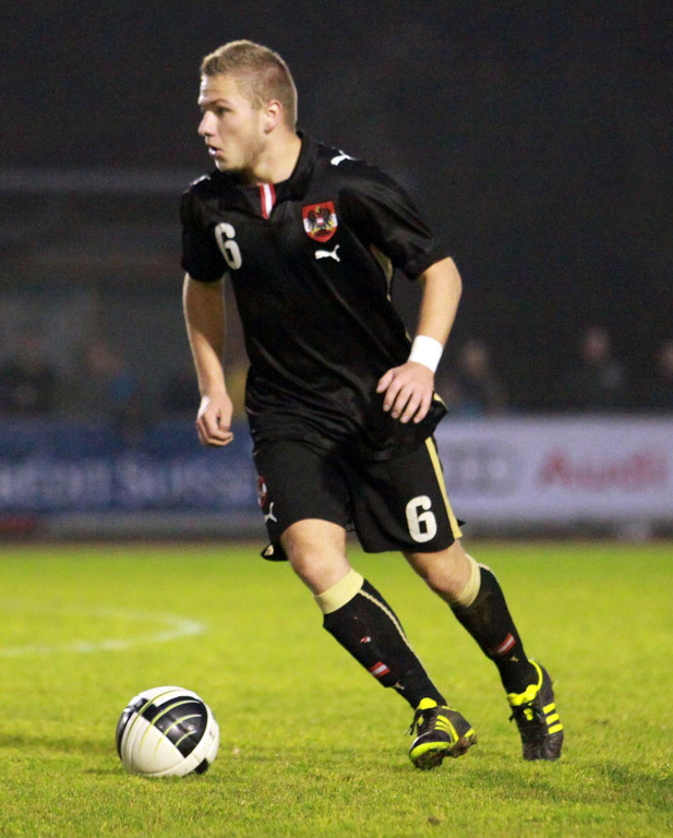 Raphael_Mathis_No_6_A-CH_U16_JPG-1363550484